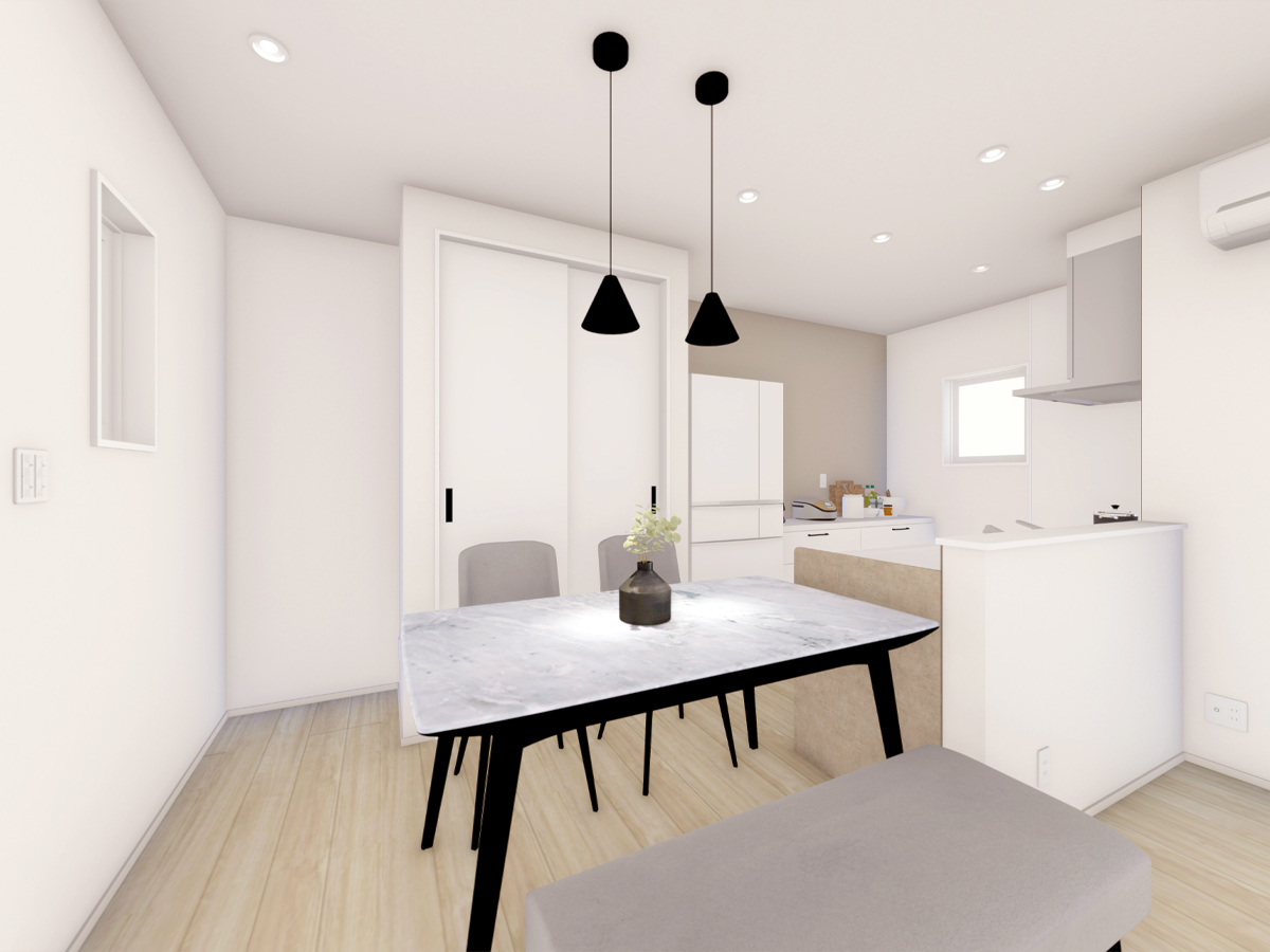 キッチン・ダイニングは配膳しやすい横並びスタイル。ダイニングの背面には、大容量のパントリーがあります。